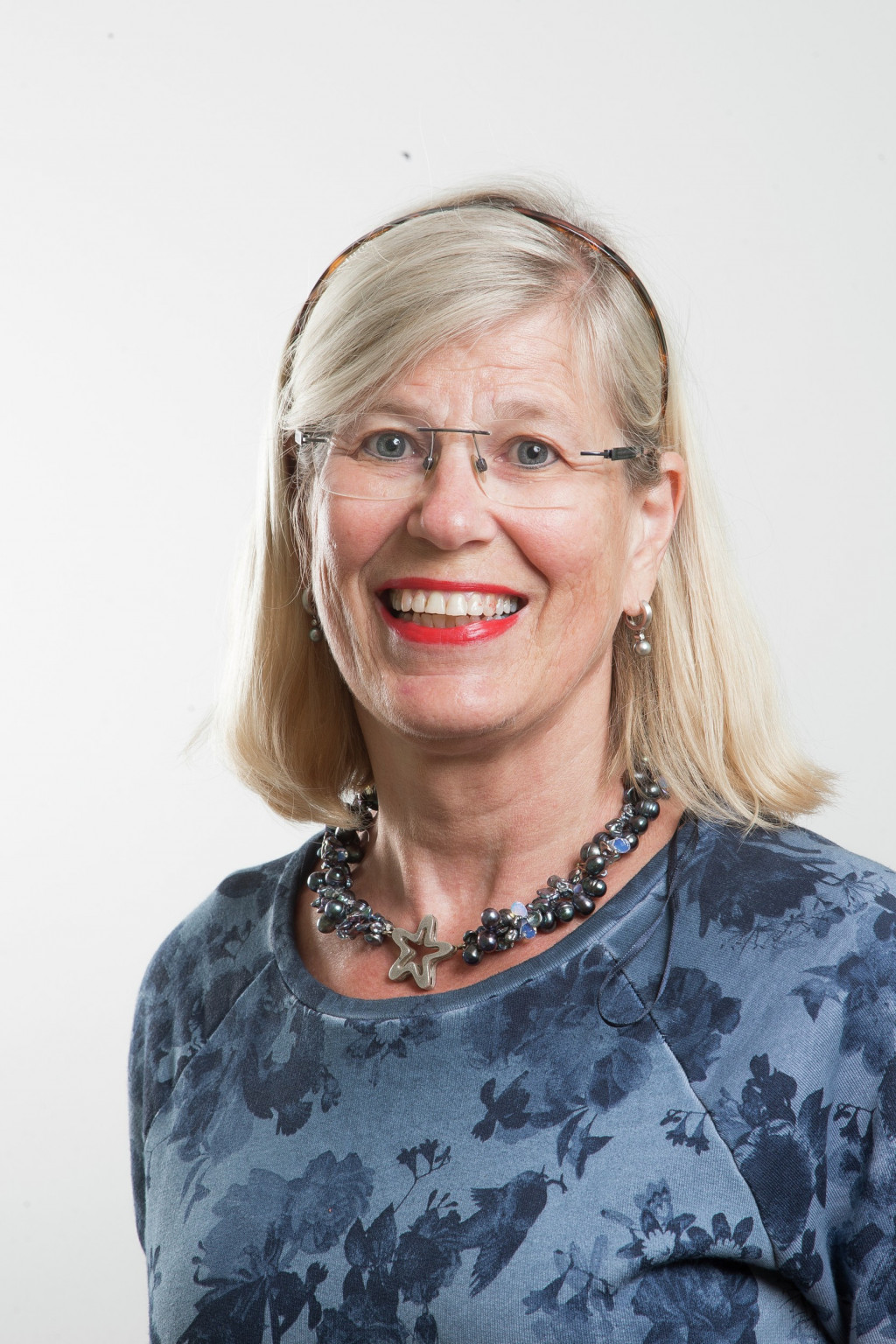 Anne-Sofie Helvik