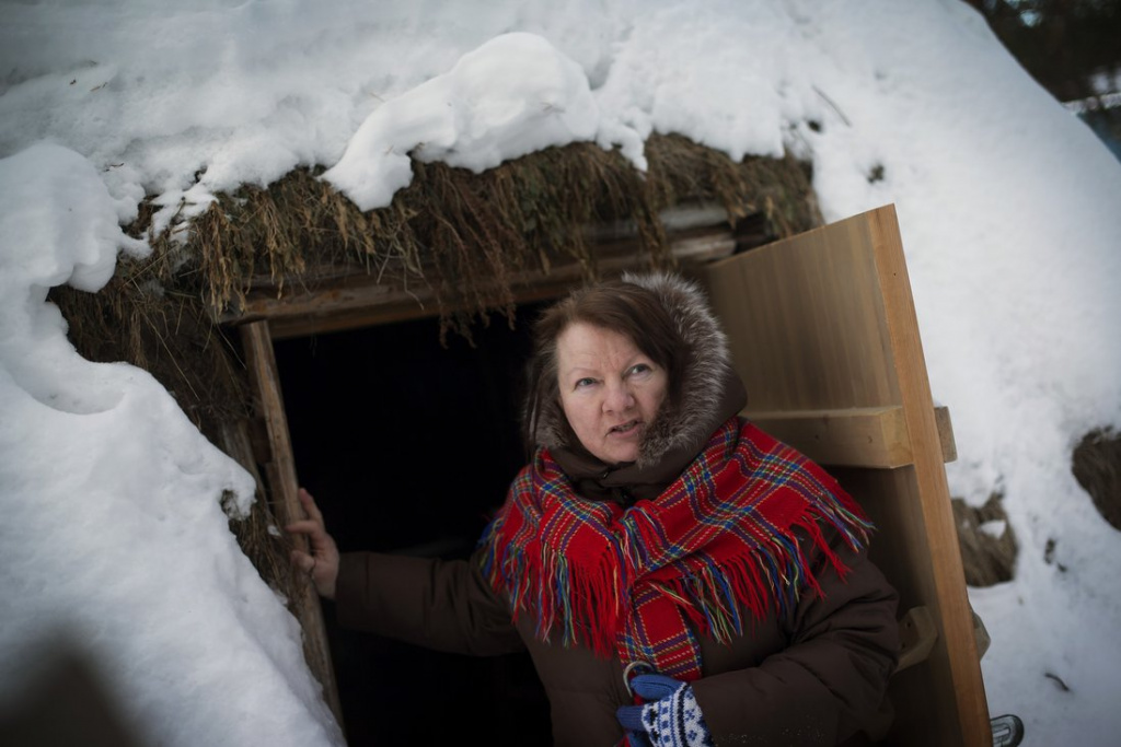 Kristine Grønmo Gaup utenfor gamme. Foto